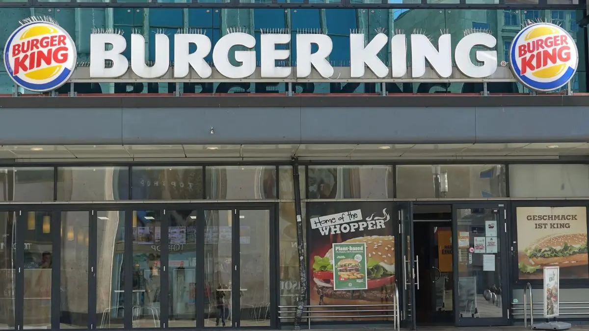 Burger King ha dado un gran paso hacia la aceptación generalizada de Bitcoin y otras criptomonedas como medio de pago.