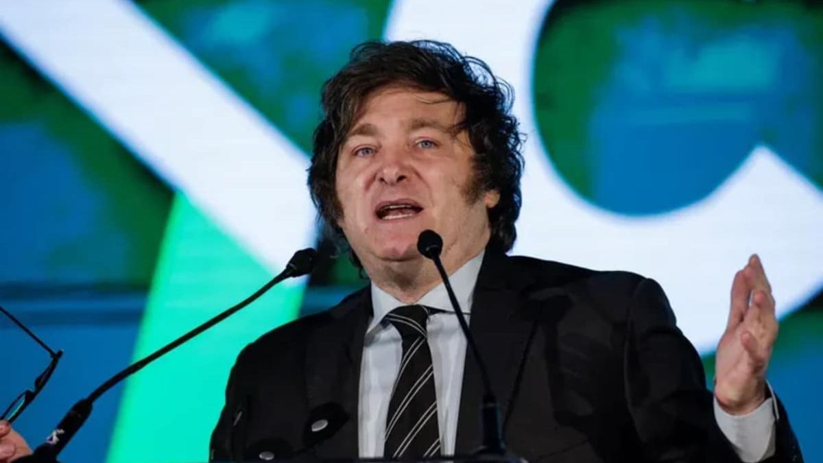 El candidato "Pro-Bitcoin", Javier Milei, ha logrado un sorprendente triunfo en las elecciones primarias presidenciales de Argentina.