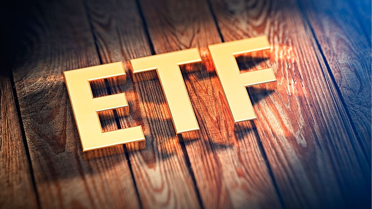 VanEck, una firma líder en la emisión de fondos cotizados en bolsa (ETF), ha tomado un paso significativo al presentar una solicitud para el primer ETF de Solana en los Estados Unidos.