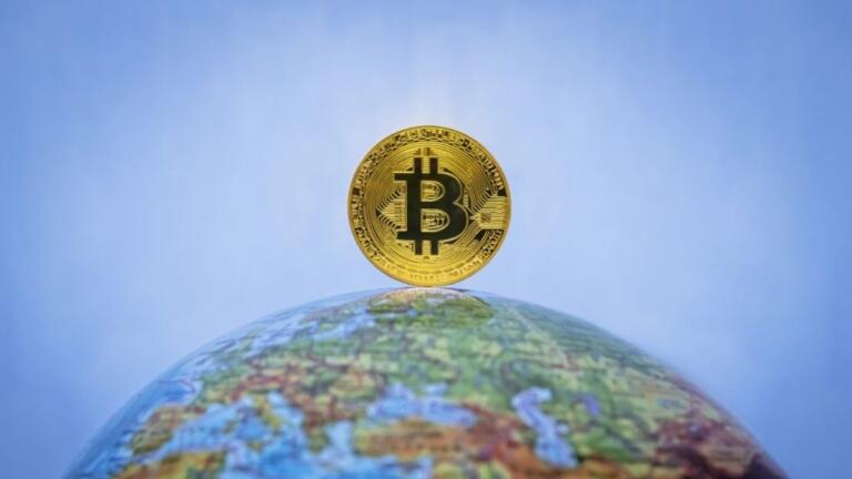 Las criptomonedas son oro digital y Bitcoin es un activo internacional, dijo el CEO de BlackRock