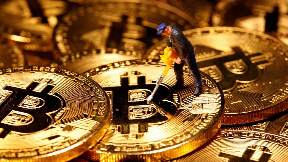 El aumento de la dificultad de minería de Bitcoin post-halving frente a la fiebre de las tarifas de Runes