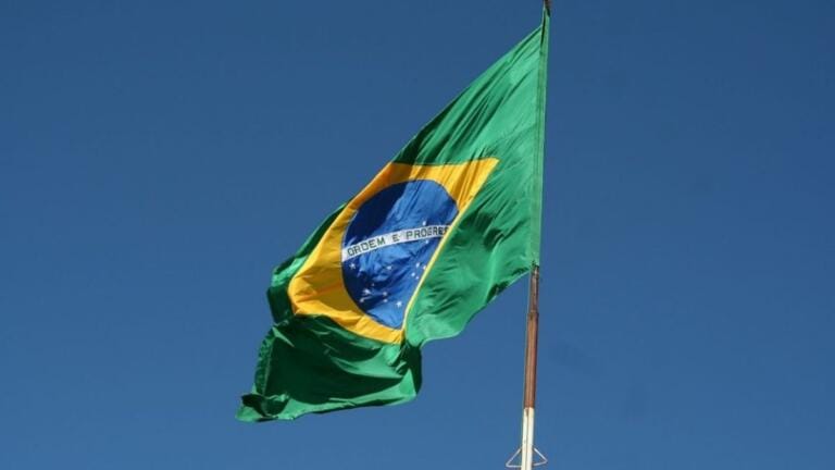 QR Assets de Brasil anuncio el lanzamineto del primer ETF de DeFi