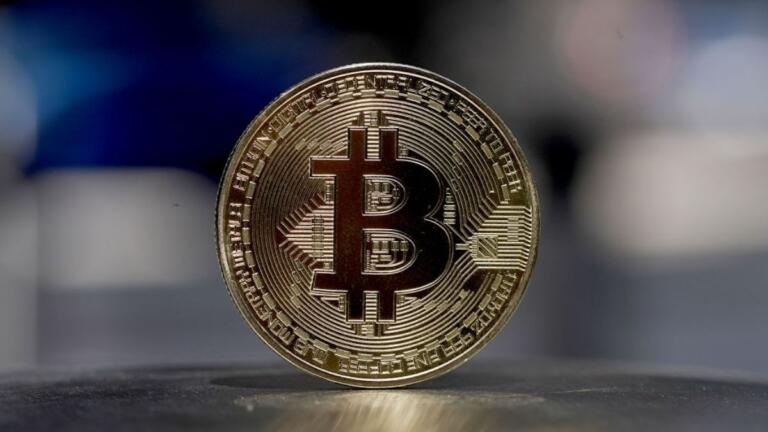 Reuters: “Hay 10 mil millones de razones para que Bitcoin se convierta en una reserva global”