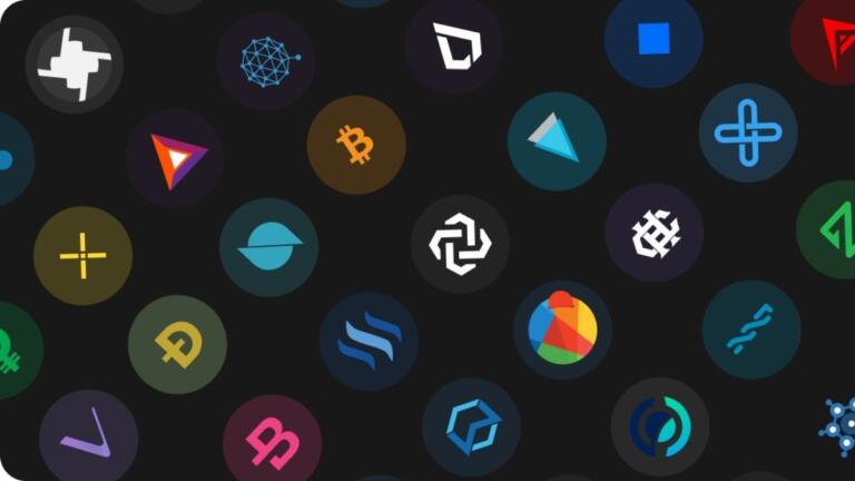 Se supone que son los enemigos, pero están adoptando las criptomonedas