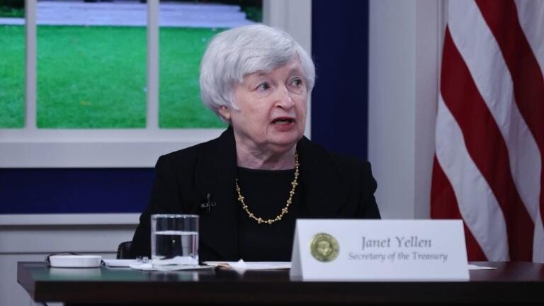 Janet Yellen: el dólar puede perder pronto su dominio como moneda de reserva