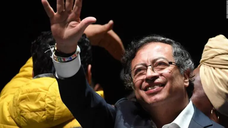 ¿El Presidente Gustavo Petro adoptará un enfoque Pro Bitcoin para el desarrollo de Colombia?