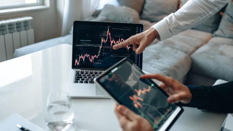 Una comparación de las principales plataformas de trading de futuros: te mostramos las 5 ventajas de los futuros de CoinEx
