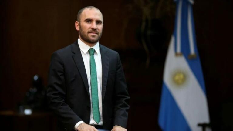 La compra de criptomonedas aumentó drásticamente en Argentina tras la renuncia del Ministro de Economía