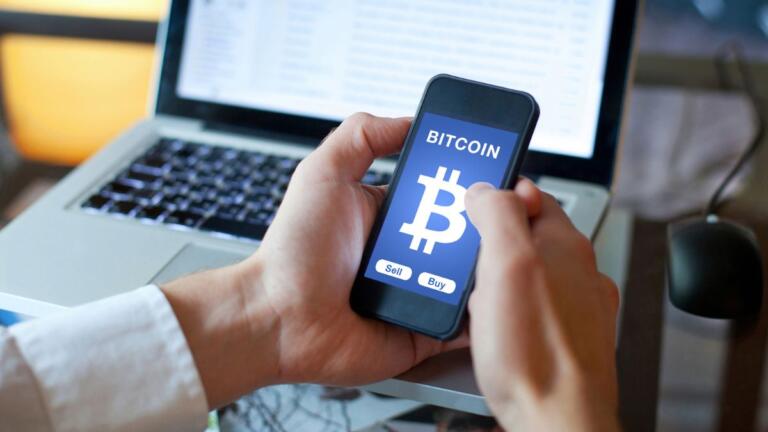 Los inversores están retirando Bitcoin de los intercambios “como nunca antes”, según un informe