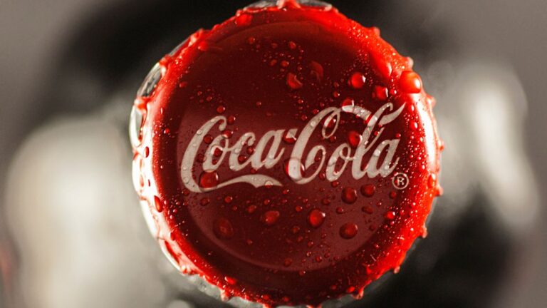 Coca-Cola lanzó sus propios NFT para la copa del mundo