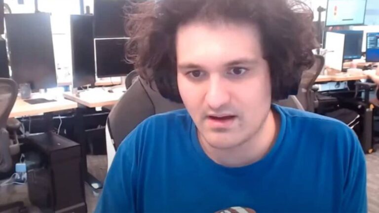 Sam Bankman-Fried de FTX es acusado de conspiración y podría enfrentar cadena perpetua