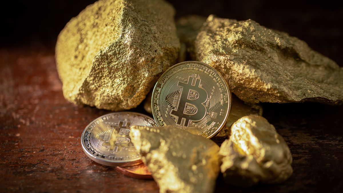 A menudo escuchamos que se hace referencia a Bitcoin como "oro digital", pero ¿su precio realmente se correlaciona con el del oro?.