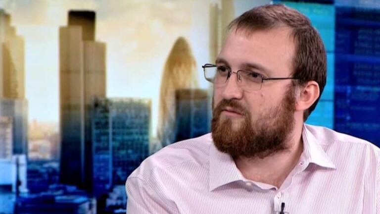 Charles Hoskinson es elegido como el CEO ideal de criptomonedas en encuesta de Twitter