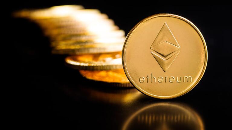 Las ballenas de Ethereum aprovecharon la caída para acumular más ETH