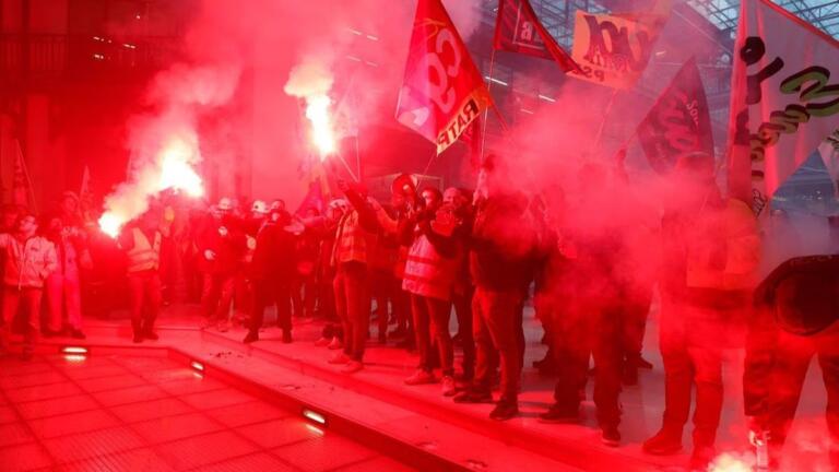 Oficina de BlackRock en París fue tomada por manifestantes
