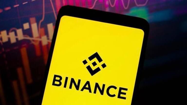 Binance en aprietos: Altos ejecutivos renuncian en medio de críticas y desafíos regulatorios