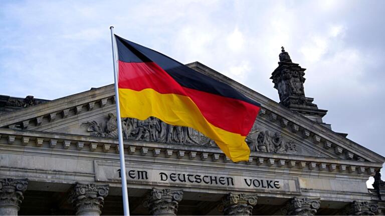 Alemania entra en recesión económica tras desplome del euro