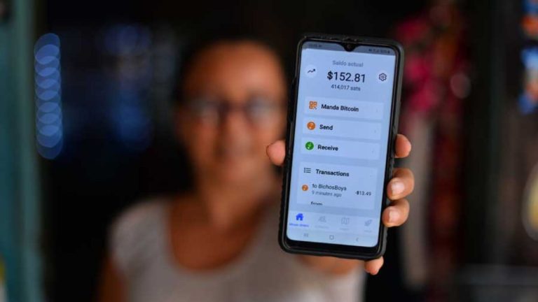 La empresa de pagos con Bitcoin, Strike, anunció su expansión a México