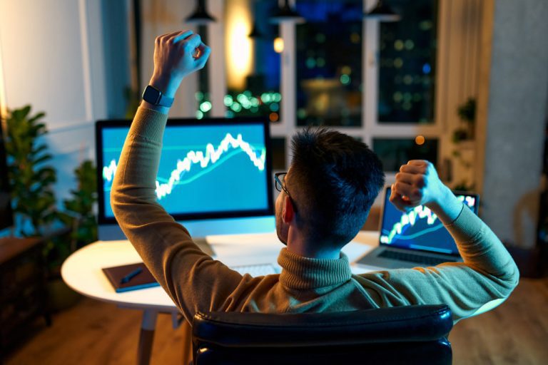 Invierte con Inteligencia: Guía Práctica para el Mercado de Criptomonedas
