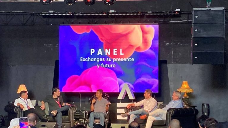 CoinEx se destaca en el panel de discusión sobre Exchanges en el festival HashFest en Medellín