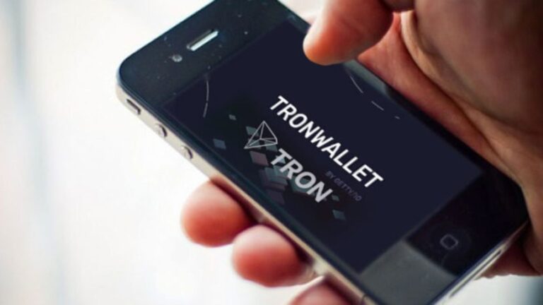 TRON supera a Bitcoin y Ethereum con 1.5 millones de usuarios diarios activos