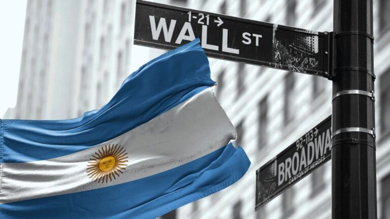 ¡Acciones argentinas al alza tras victoria de Milei en las elecciones presidenciales!