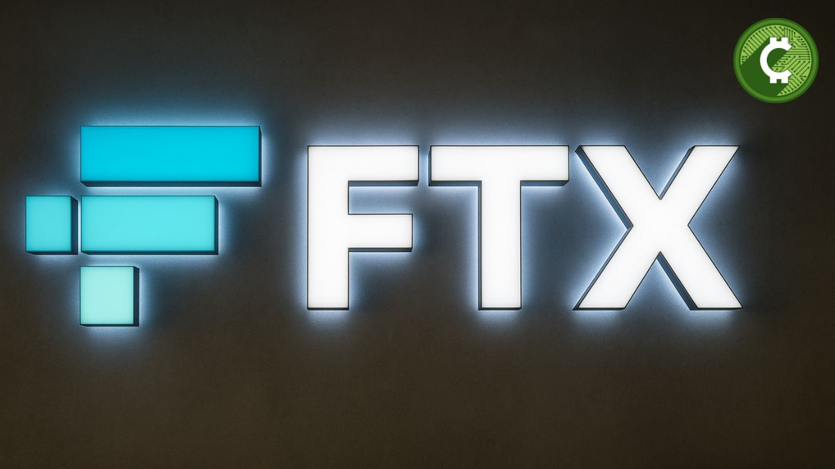 Imagen realista en alta resolución del extinto exchange de criptomonedas FTX, con su logotipo dañado y un ambiente sombrío que simboliza su bancarrota y colapso financiero.