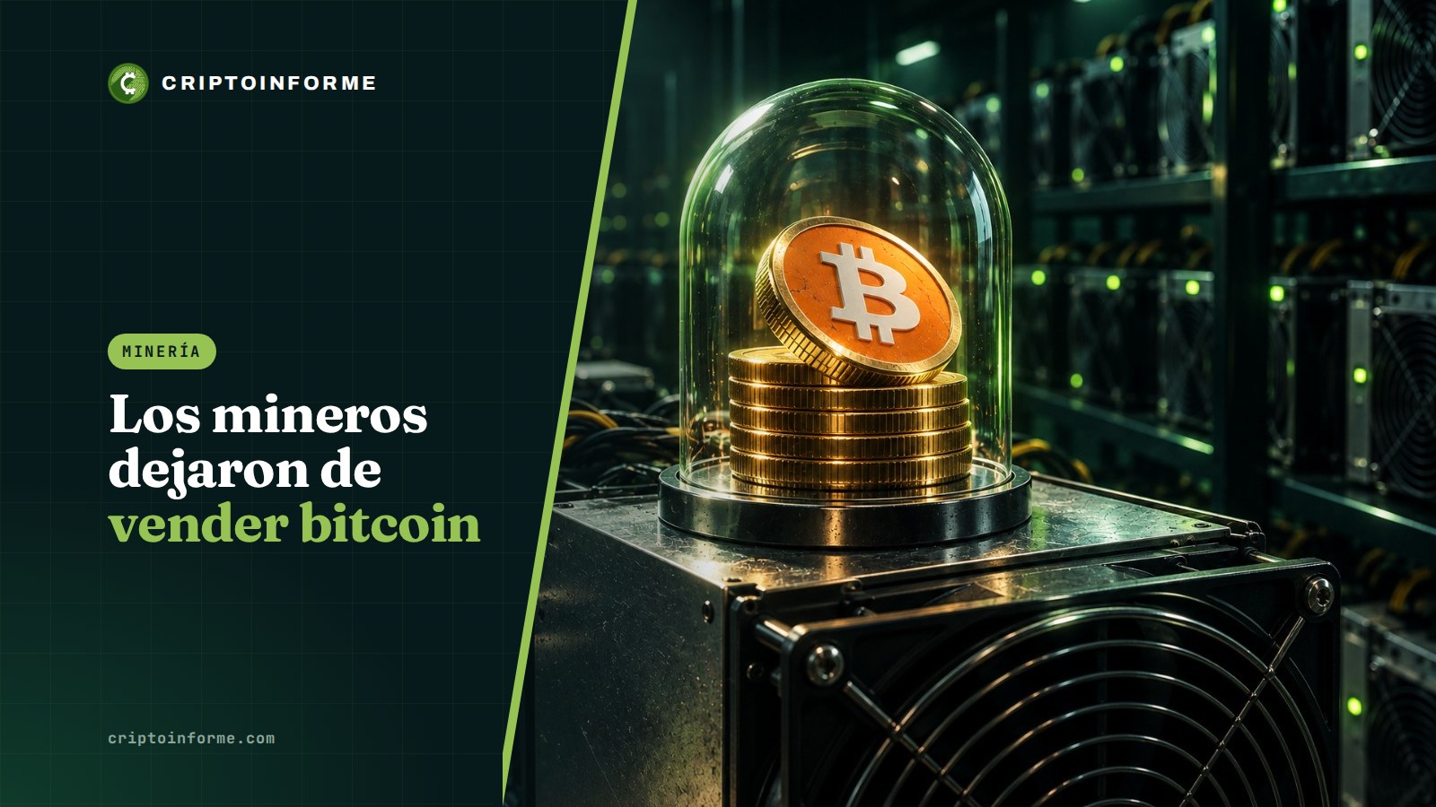 Pila de monedas de bitcoin protegida bajo una campana de vidrio sobre una máquina de minería
